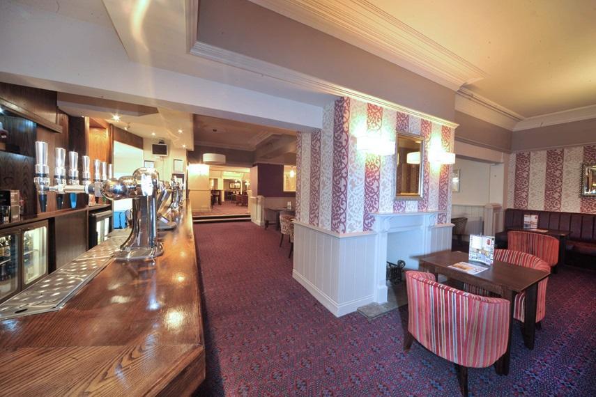 Hotel The Duke Of Wellington Wetherspoon Minehead Exterior foto